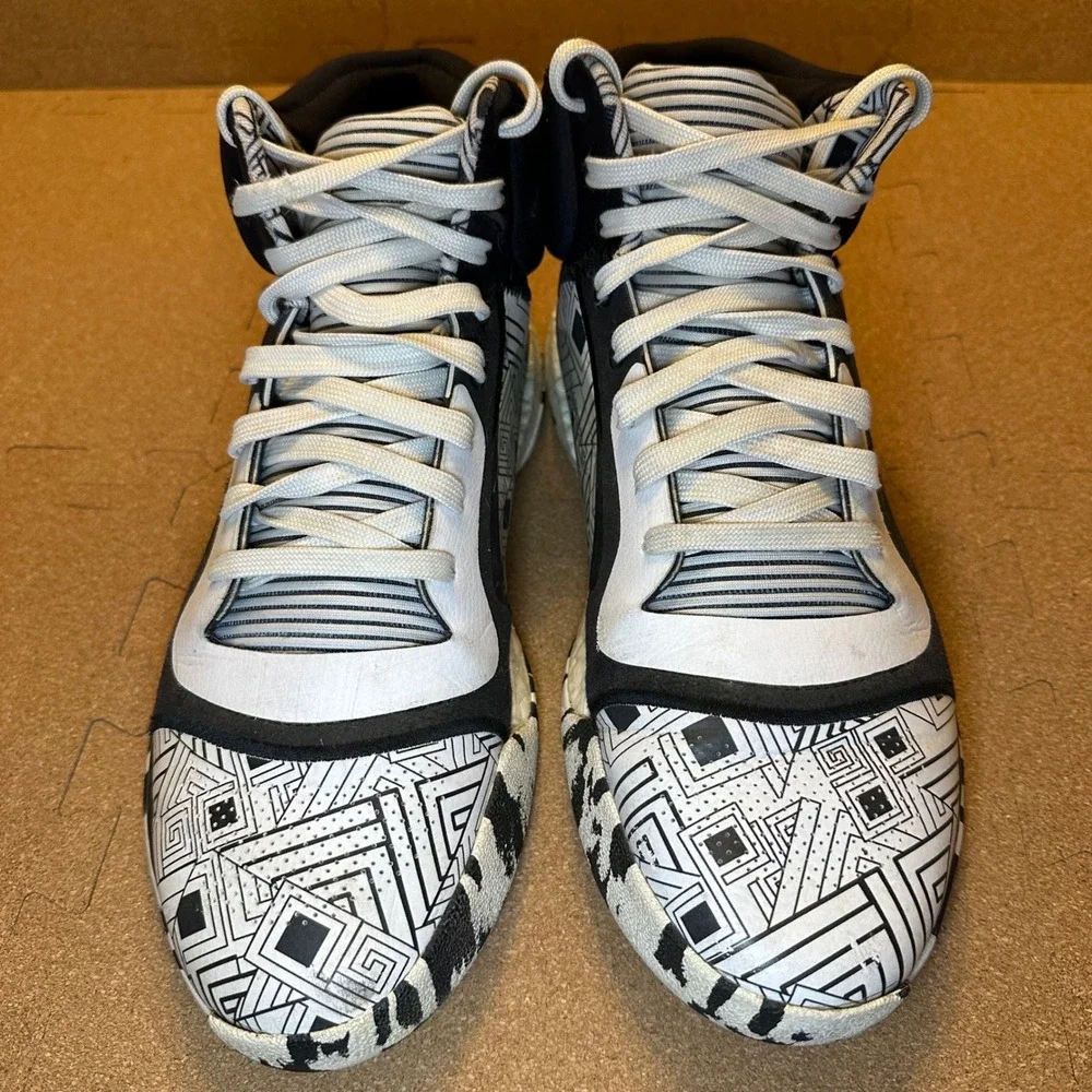 Adidas Marquee Boost Basketball Shoes Mens 11 Black White EF1230 Geometric High